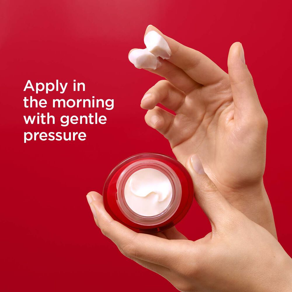 Clarins Super Restorative Day Cream All Skin Types 50ml